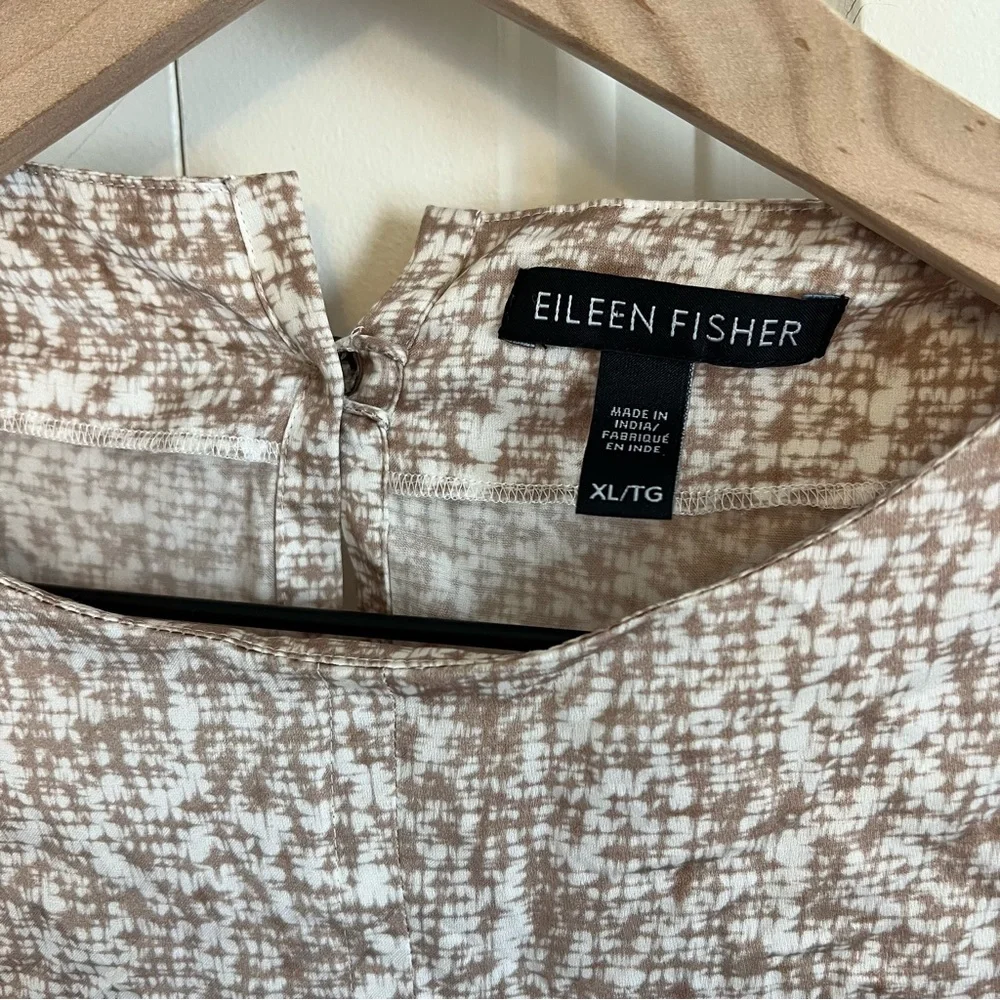 Eileen Fisher Textured Cream and Brown Top - Picture 3 of 6